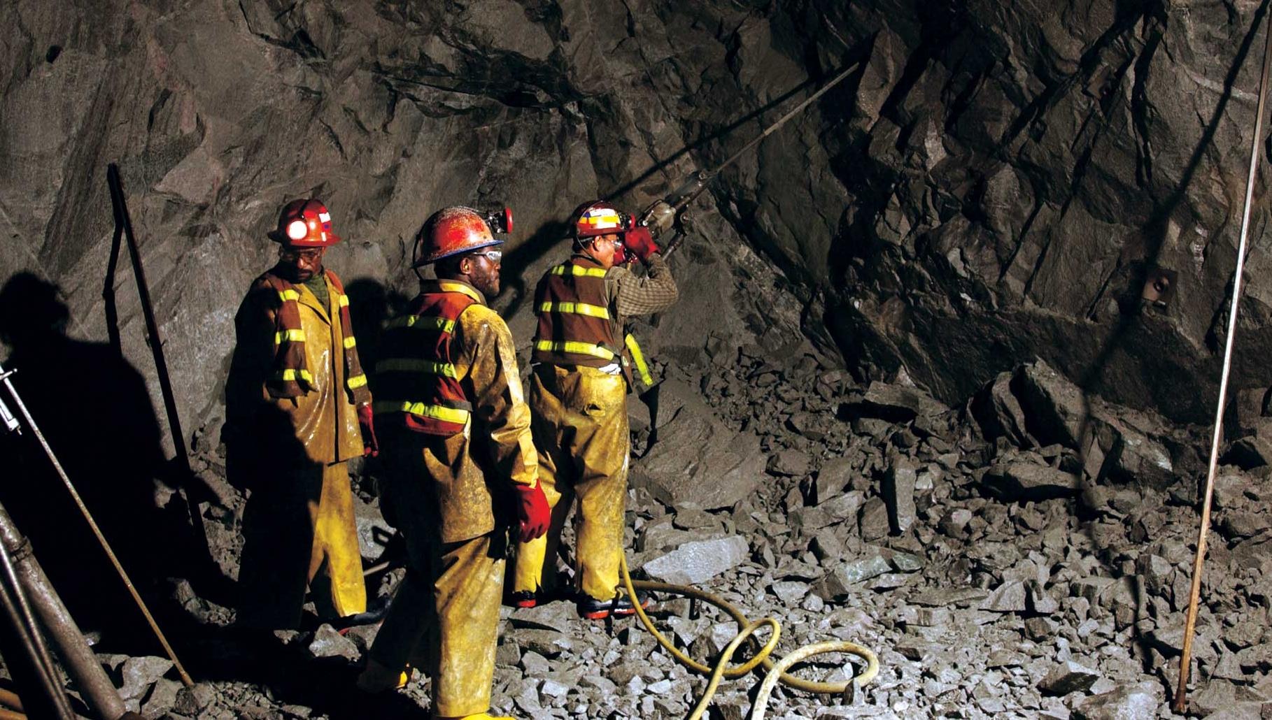 Ministerul Economiei vrea să dea ajutoare de stat de aproape 126 milioane lei pentru închiderea mai multor mine de cărbune 