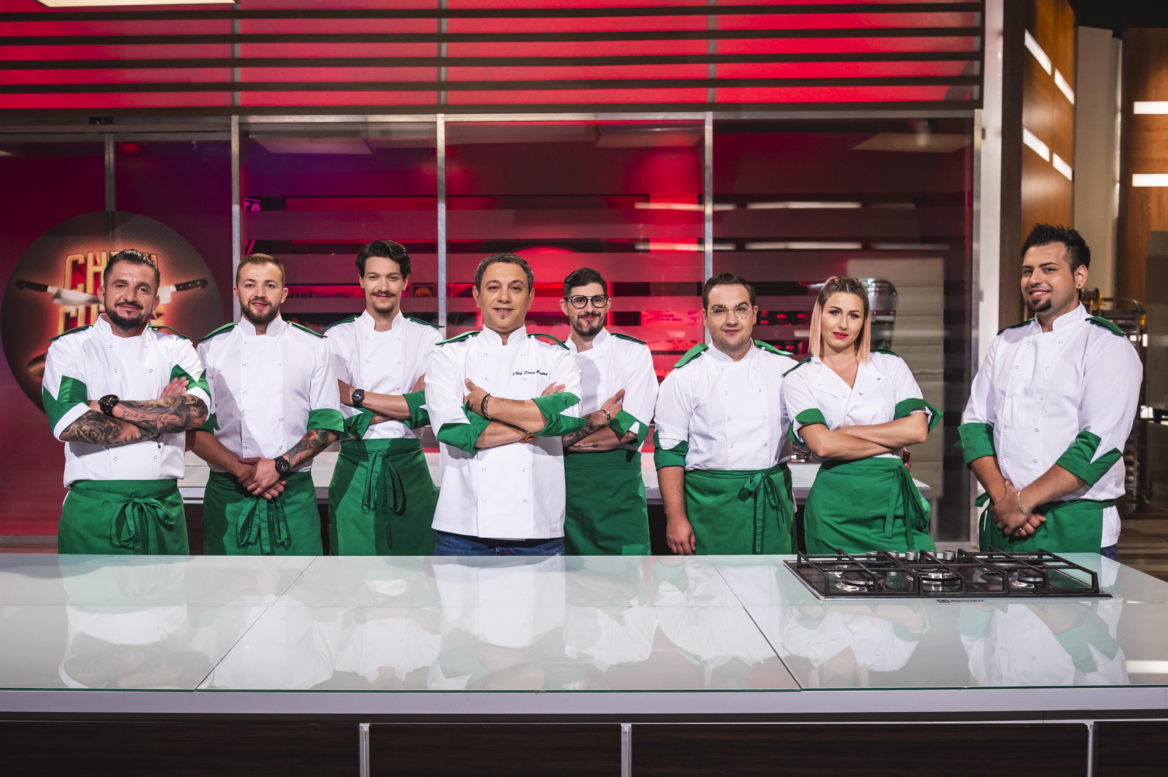 Any interface Motel Chefii şi-au ales echipele sezonului 7. Emisiunea "Chefi la cuțite", lider  detaşat de audienţã | Antena 1
