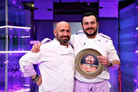 Lacrimi în ochii câștigătorului Chefi la cuțite, sezonul 7. Alexandru Comerzan: "Chef Scărlătescu e bun, e sufletist. Am câștigat împreună!"
