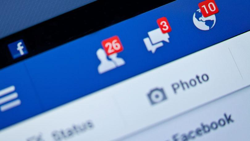 Schimbări noi la Facebook. Utilizatorii îşi vor putea transfera imaginile şi clipurile video în serviciul Google Photos Facebook