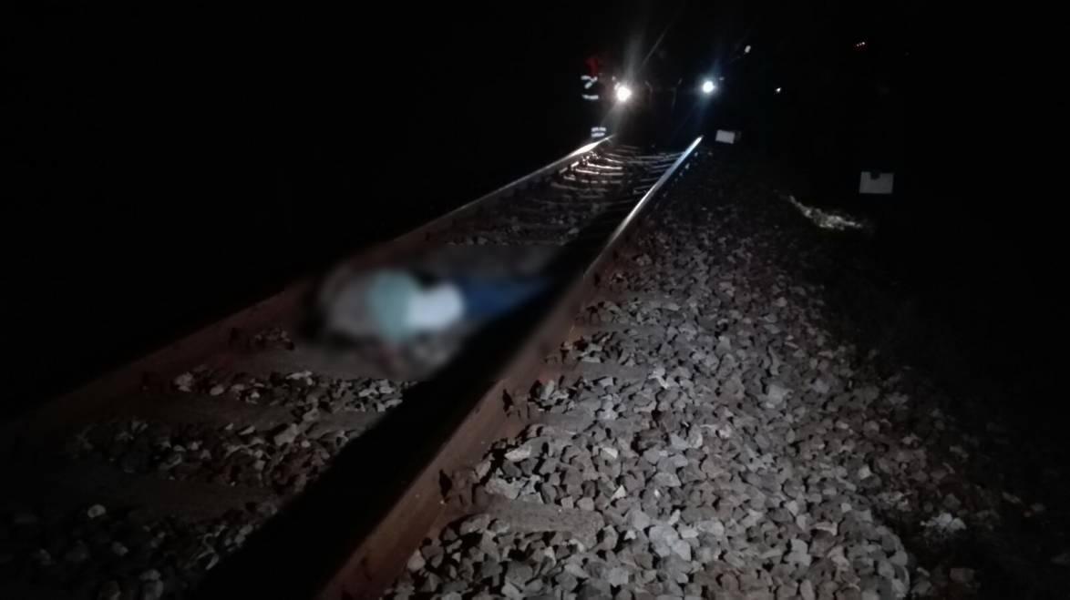O persoană s-a aruncat în faţa trenului, în Bucureşti! Traficul feroviar este afectat!