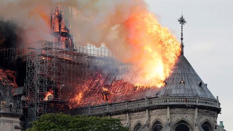 Incendiul de la Catedrala Notre Dame: ce anume a declanșat focul!