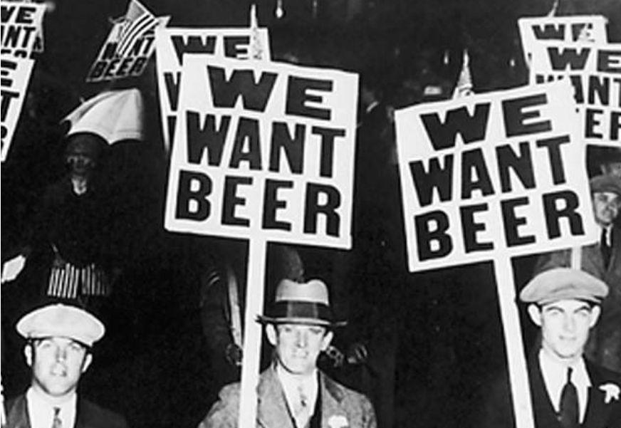 Prohibiția alcoolului în SUA: ”De acum, la Casa Albă, se va bea bere”. Prima doamnă care a anunțat public că renunță la abstinență