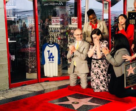 Actriţa americană Anne Hathaway a primit o stea pe Hollywood Walk of Fame