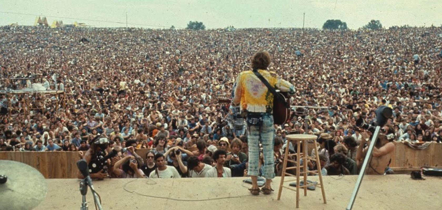 50 de ani de la Festivalul Woodstock, celebrați printr-o colecție inedită! „Reconstruim cele trei zile de pace și muzică din 1969”