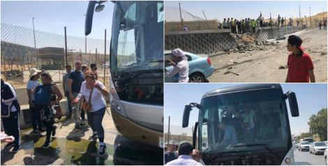 Ultimă oră! Un autocar plin cu turiști, aruncat în aer în Egipt, în apropierea piramidelor