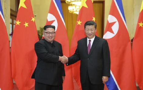 Premiera in ultimii 14 ani: liderul chinez Xi Jinping a ajuns în Coreea de Nord