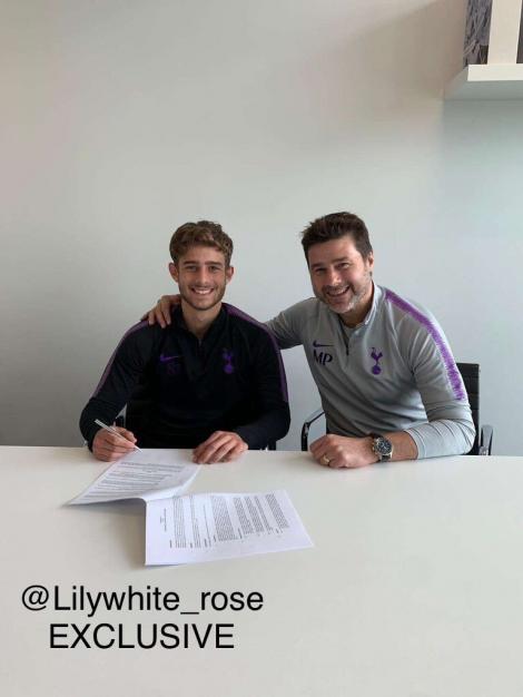 Tottenham: Maurizio Pochettino a semnat contractul de jucător profesionist cu tatăl său