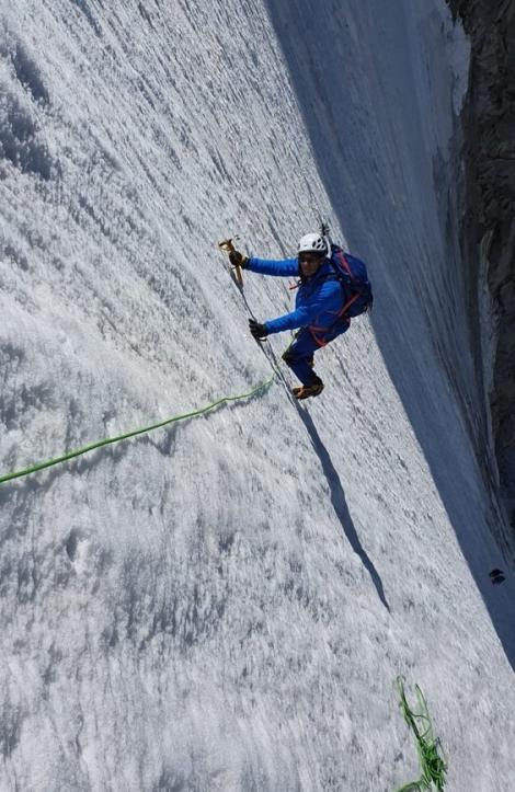 Un politician francez a trucat o fotografie făcută în masivul Mont Blanc şi a ajuns să fie ironizat de internauţi