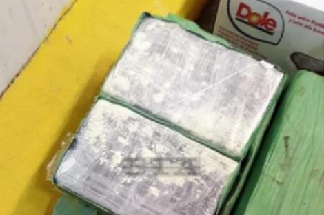 Cocaină, descoperită în cutii cu banane în Bulgaria. Unele din cutii au ajuns în România