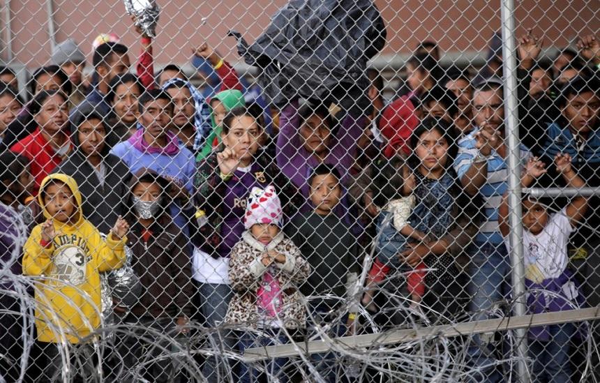 Democraţii din Camera Reprezentanţilor acuză ca administraţia Trump blochează vizitarea taberelor de imigranţi