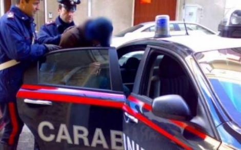 Româncă bătută de către nepoții unui de temut lider italian. Femeia a ajuns de urgență la spital