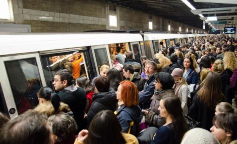 Reprezentanții Metrorex, reacție după ce s-a spus că metroul ar putea să circule doar dimineața: ”Vom plăti datoriile eșalonat!”