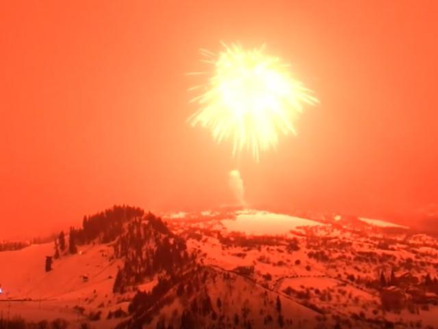Cel mai mare foc de artificii a intrat în Cartea Recordurilor. S-au folosit 1.270 de kilograme de explozibil - VIDEO