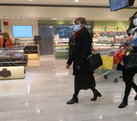 Femeia întoarsă recent din Italia și luată cu ambulanța dintr-un mall din București a fost testată împotriva coronavirus