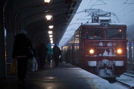 Atenție, călători! CFR a anulat opt trenuri regio din cauza condițiilor meteo