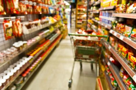 ANSVSA: Există suficiente stocuri de alimente pentru a satisface cerinţele populaţiei / Consumatorii să cumpere produse alimentare fără a face stocuri, numai din locuri sau spaţii înregistrate sau autorizate sanitar-veterinar