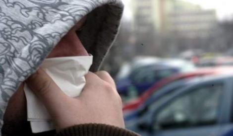 Nimeni pe străzi și Bucureștiul poluat cu peste 300%. "Nu se poate respira!" Valorile înspăimântătoare înregistrate vineri seara au alarmat oamenii