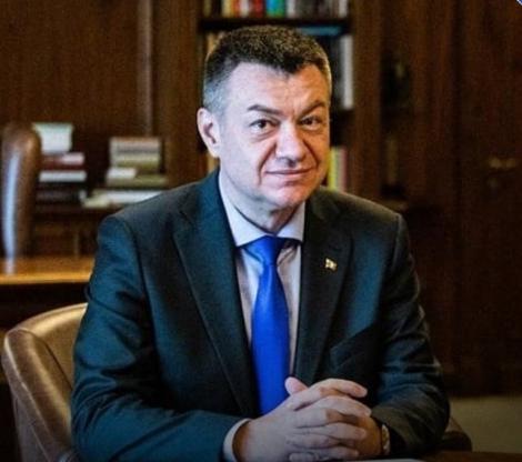 Bogdan Gheorghiu, ministrul interimar al Culturii: Există o entitate privată dispusă să cumpere „Cuminţenia Pământului” în condiţiile impuse de noi. În această toamnă va putea fi făcut public proiectul