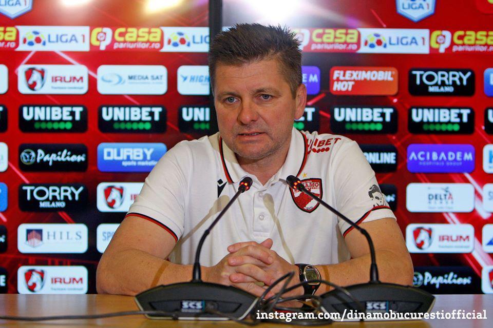 Dusan Uhrin şi-a reziliat contractul cu Dinamo