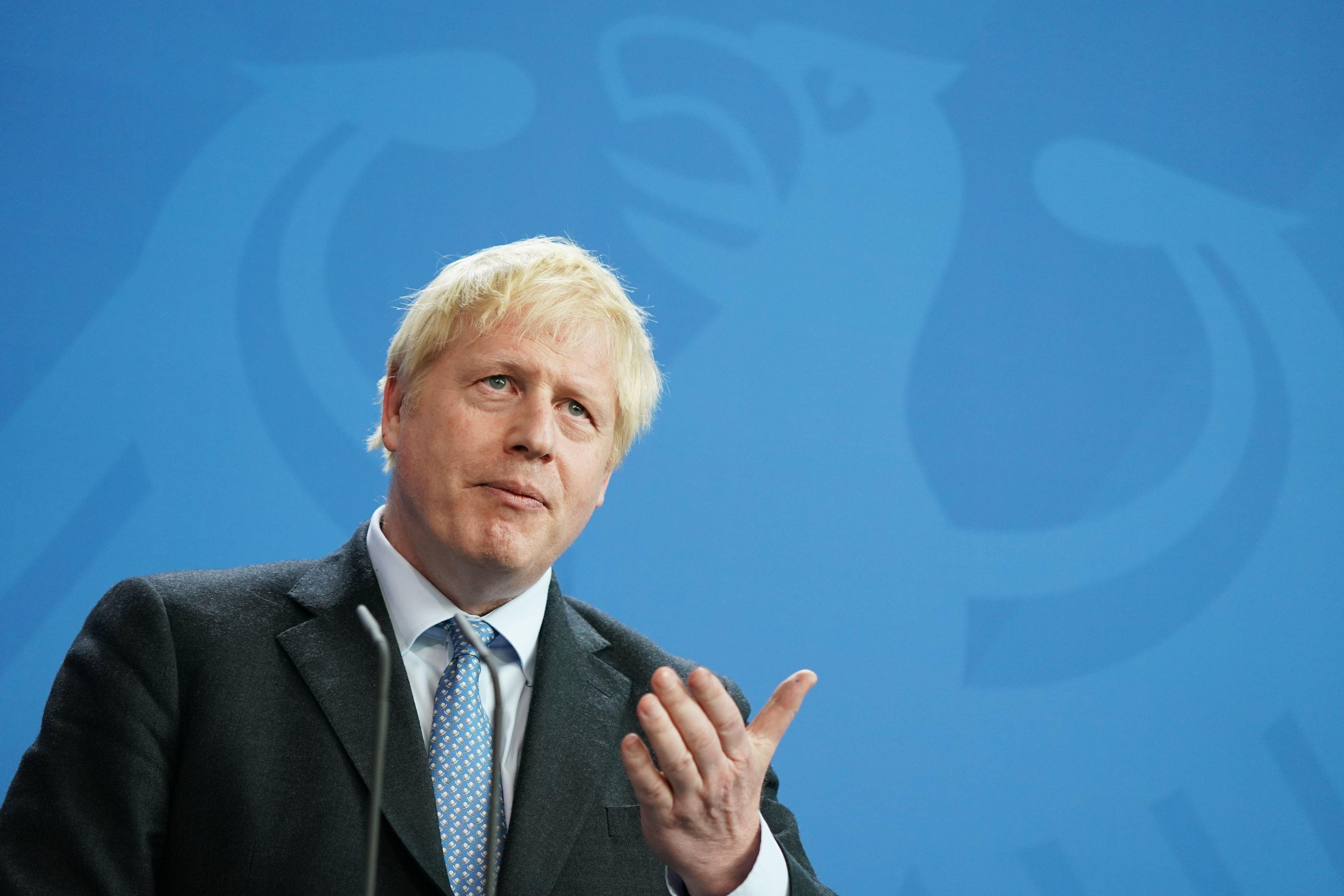 Covid-19 sperie Anglia! Starea premierului britanic e gravă. Boris Johnson este în continuare intubat la terapie intensivă!