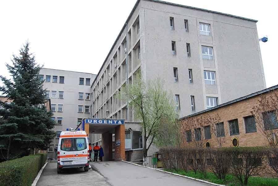Conducerea Spitalului Judeţean Deva a demisionat din funcţie