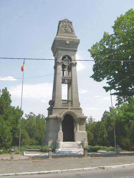 Monumentul Eroilor din Primul Război Mondial de la Iaşi, aflat într-o stare avansată de degradare, va fi reabilitat