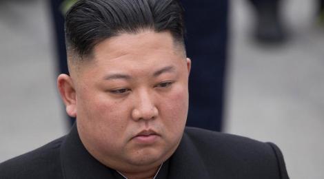 Kim Jong Un a apărut în public pentru prima dată după 20 de zile de absenţă, conform agenţiei oficiale de presă din Coreea de Nord