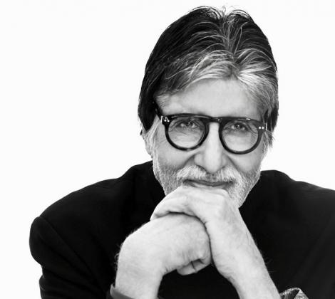 Starul de la Bollywood Amitabh Bachchan, în vârstă de 77 de ani, a fost diagnosticat cu Covid-19 şi internat