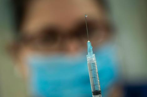 CE cere vaccinare antigripală timpurie: Epidemii simultane ar pune o presiune pe sistemele de sănătate
