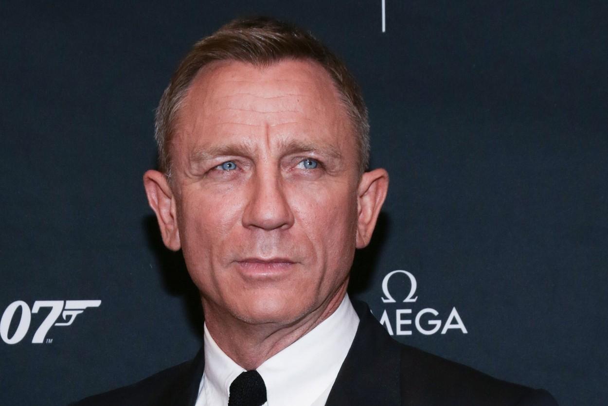 James Bond e în doliu! Actorul Daniel Craig și-a pierdut tatăl, cu care seamănă leit! Ce boală cumplită l-a răpus