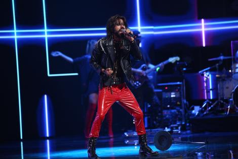 X Factor 2021, 19 noiembrie. Vito Antonio, spectacol plin de enegie cu piesa „Bad Romance”, în Bootcamp: „Ca la un concert nebun”