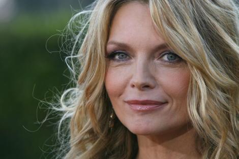 Michelle Pfeiffer a descoperit secretul tinereții veșnice. Cum se menține, la 63 de ani, fără riduri și cu o imagine impecabilă
