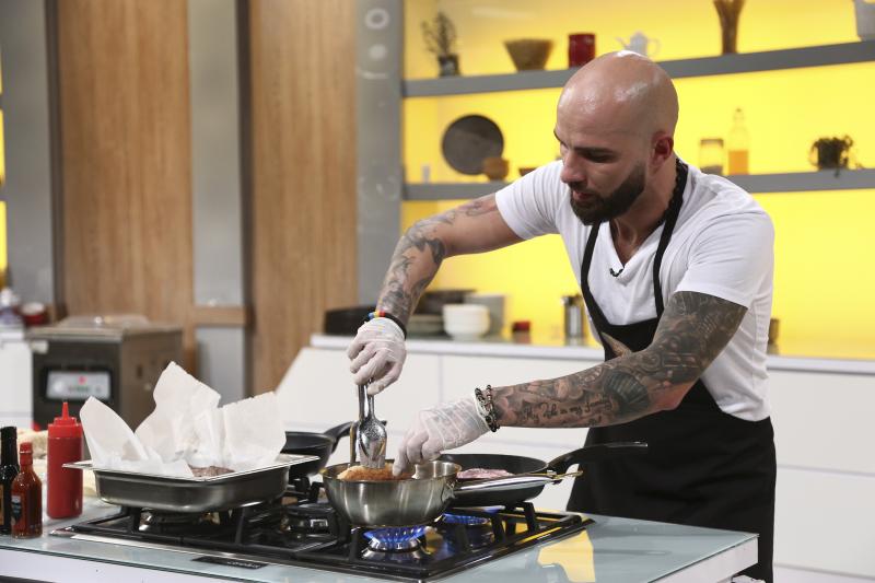 Dorin Voiasciuc la Chefi la cuțite