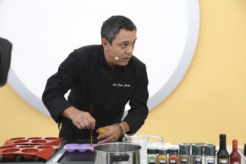 Sorin Bontea în bucătăria „Chefi la cuțite” 