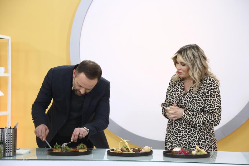 Alexandru Popescu și gina pistol, la degustarea pentru amuleta 25