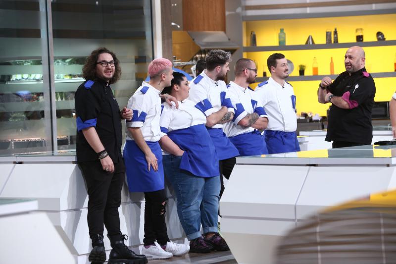 Florin dumitrescu si echipa sa de la chefi la cutite