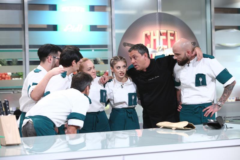 Sorin Bontea și echipa sa la chefi la cutite