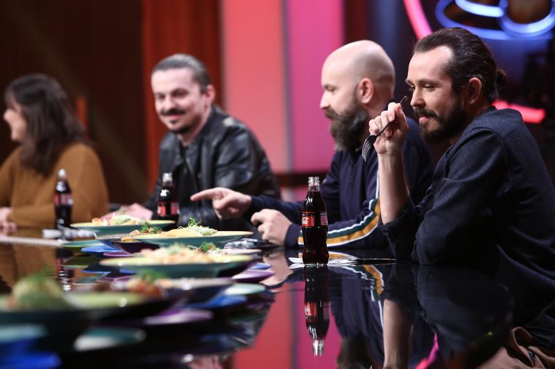 comedianții invitați sa deguste farfuriile din editia 36 din show-ul chefi la cutite