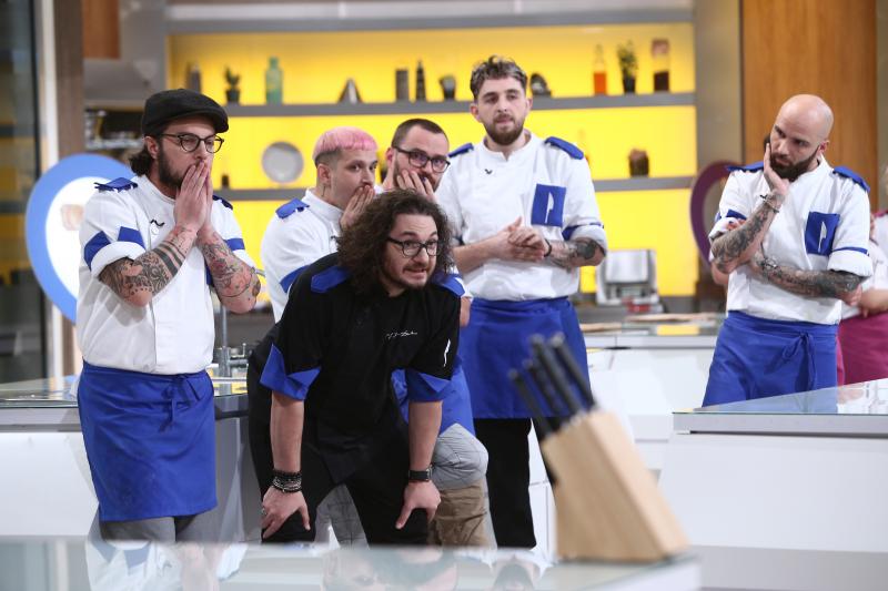 Florin Dumitrescu și echipa albastră 