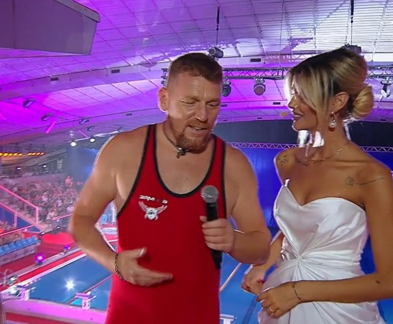 Sonny Medini alături de Ramona Olaru la „Splash! Vedete la apă”