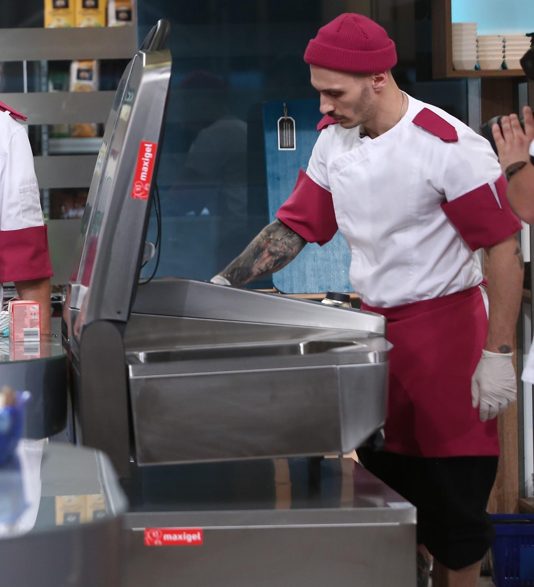 alexandru bunea la chefi la cutite sezonul 12