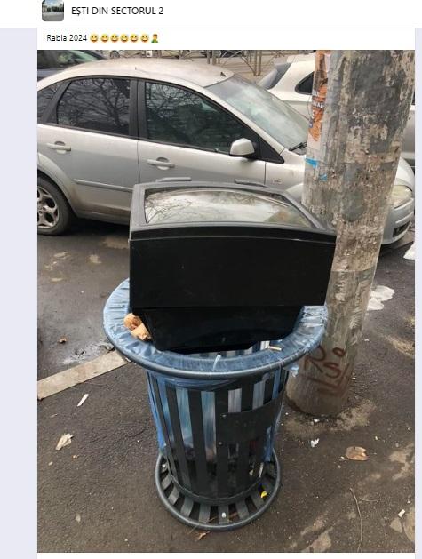 imagine cu televizor aruncat la gunoi