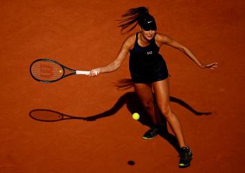 Prima jucătoare de tenis care și-a pus silicoane. De ce a adus-o în discuție pe Simona Halep: „Nu vei mai putea juca”