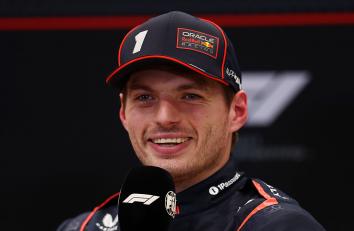 Cursa din Formula 1™ pentru Marele Premiu din Qatar a fost pe Antena 3 CNN și în AntenaPLAY. Max Verstappen a câștigat pe Lusail