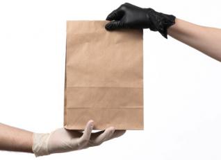 (P) Cum îți protejezi produsele când trimiți colete în țară sau în străinătate