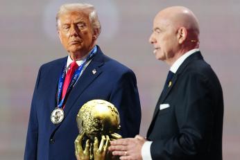 Donald Trump interzice accesul fanilor la meciurile din Cupa Mondială 2026. Ce țări sunt vizate