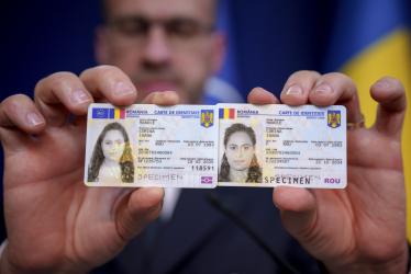Diferențele dintre cartea de identitate simplă și cartea de identitate electronică. Ce a explicat Ministerul Afacerilor Interne