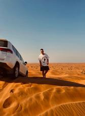 Fly Project, senzație cu „Lonely”. Filmări în Dubai, adrenalină în deșert și o piesă născută… într-o singură zi