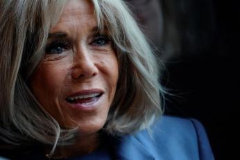 Procesul în care Brigitte Macron a fost denigrată și numită bărbat a ajuns la final. Ce au decis magistrații